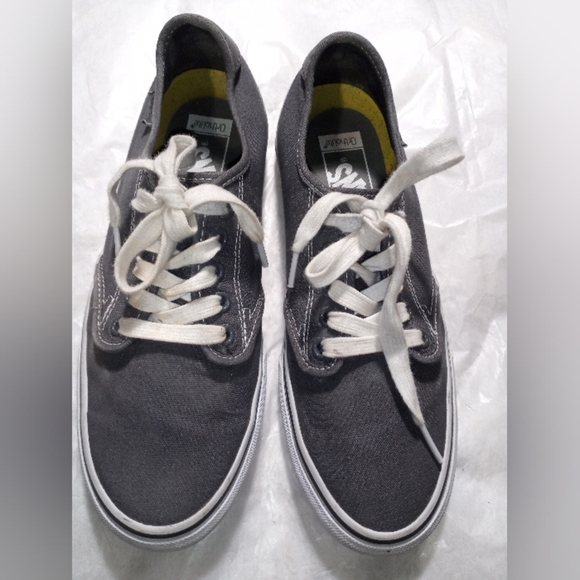 Vans Gray and White Canvas Sneakers Low-Top - Picture 1 of 10